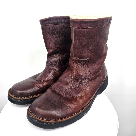 Clarks Leather Slip-On Winter Boots Men's Size 11Shearling Lined